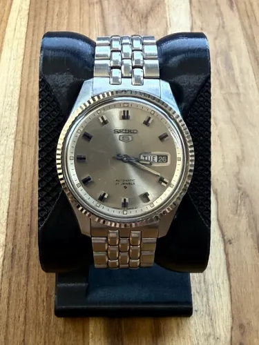 Relógio Seiko 5 Vintage 6119-8203 - 1970