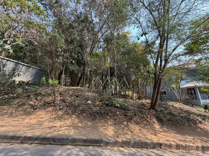Lote à venda no condomínio Quintas do Sol | 990 m²