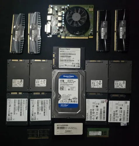 Lote de Informática SSDs Ram e Mais