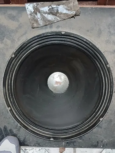 ?Alto falante 18 polegadas Schmitz SG 518 de 8 Ohms,