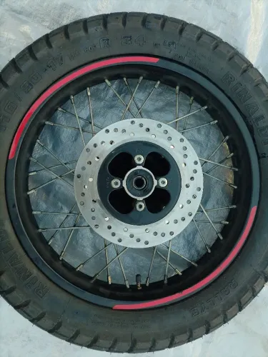 Aro, raios e disco de freio Originais da roda traseira da SHI 175 EFI