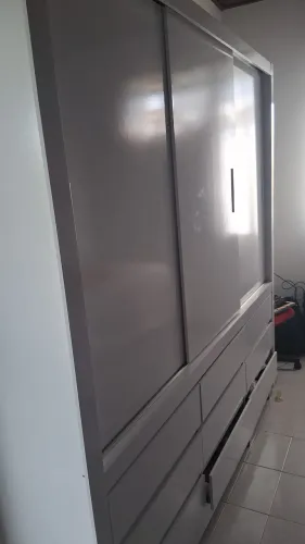 Guarda roupa casal novo 1350 reais