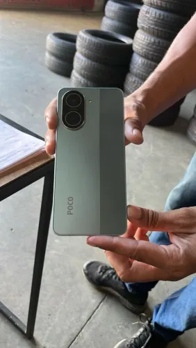 POCO C71 novinho