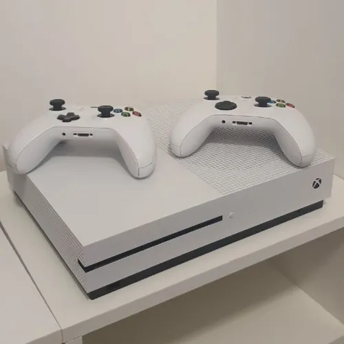 Xbox One S 500GB (Branco)