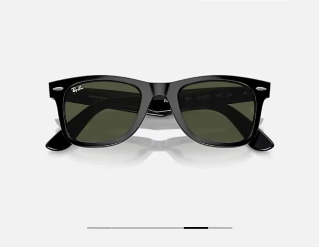 Vendo ray ban Wayfarer com 6 meses de uso