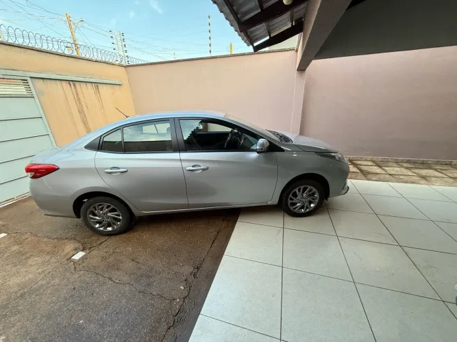 Toyota Yaris XS Sedan 1.5 Flex 16V 4P Aut. 2024