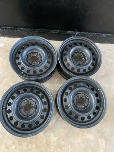 4 Rodas aro 14