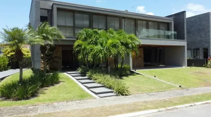 *Casa no Condomínio Laguna para venda possui 657 metros quadrados com 4 quartos em Marecha