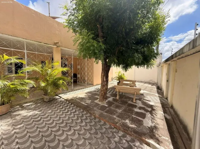 Casa para Venda em Fortaleza, Montese, 5 dormitórios, 3 suítes, 5 banheiros, 5 vagas