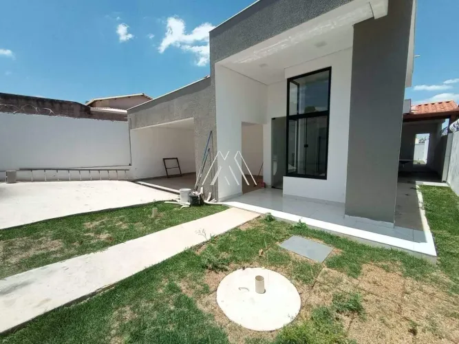 Casa á venda com 03 quartos em Igarapé-MG!