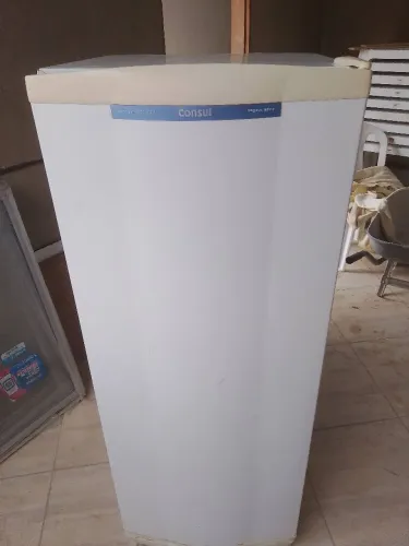 Refrigerador Consul gelando muito bem