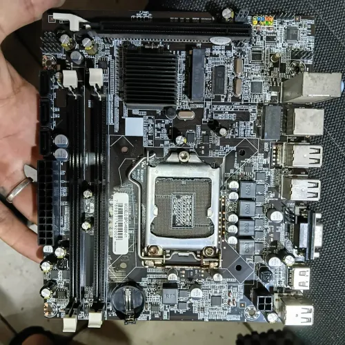 Placa Mãe LGA 1156 H55 BPC-H55M-V1 DDR3 VGA HDMI (Sem Teste)