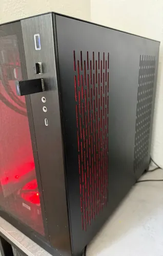 PC Gamer High-End | Ryzen 9 5900X + RTX 2060 + ROG Crosshair + Lian Li O11