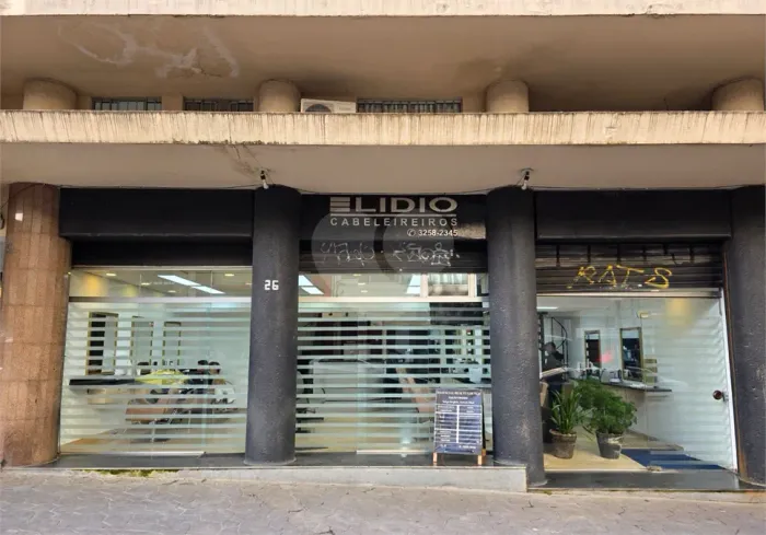Salão Comercial à venda ou para locação em Consolação - SP