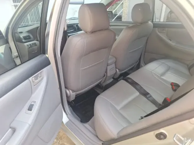Toyota Corolla XEI 1.8/1.8 Flex 16V Mec. 2006