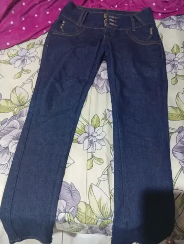Calça jeans feminina 38