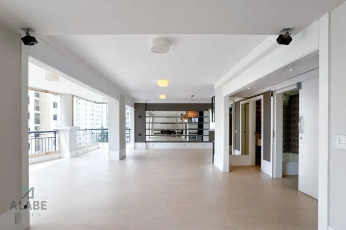 Apartamento para venda em Brooklin com 3 quartos, sendo 3 suítes, 198m²