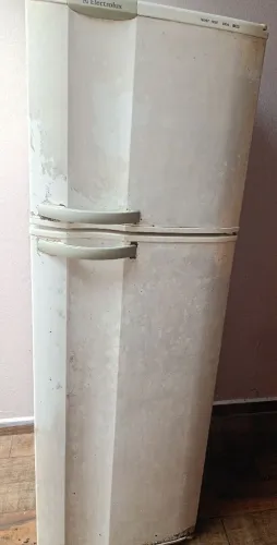 Geladeira Eletrolux