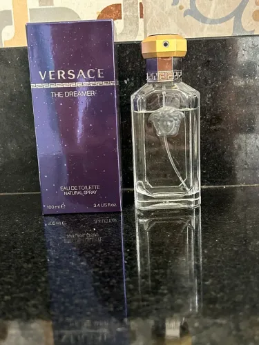 Versace perfume