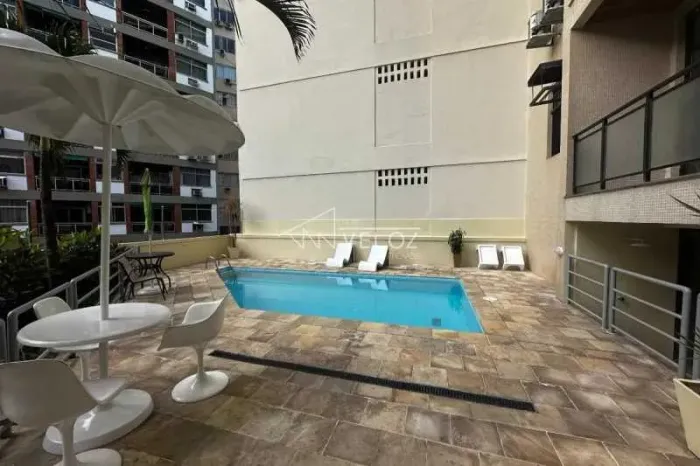 Flat : / Residencial / Ipanema