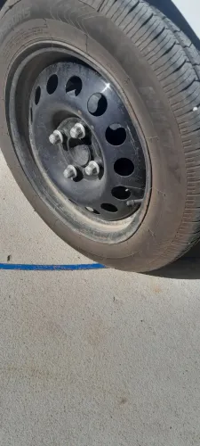 4 pneus Aro 15