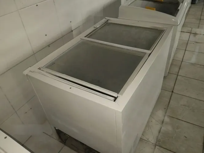 FREEZER HORIZONTAL 310 LITROS -220v tampa de vidro ECONÔMICO, ALTO CONGELAMENTO E REVISADO