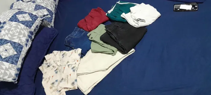 Lote de roupas