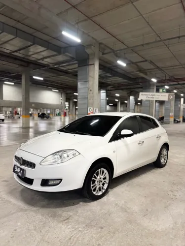 Fiat Bravo Essence 1.8 Flex 16V 5P 2013