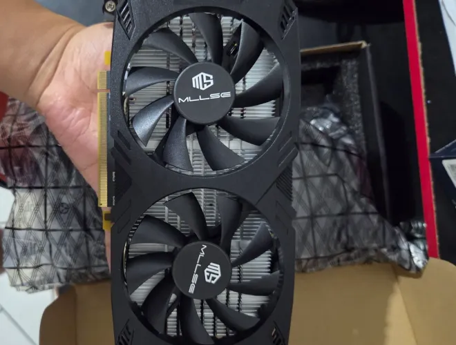 Rx5500xt 8gb nunca usado