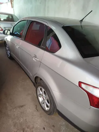 Fiat Grand Siena Attrac. 1.4 EVO F.flex 8V 2014