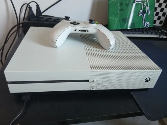 Vendo Xbox one S