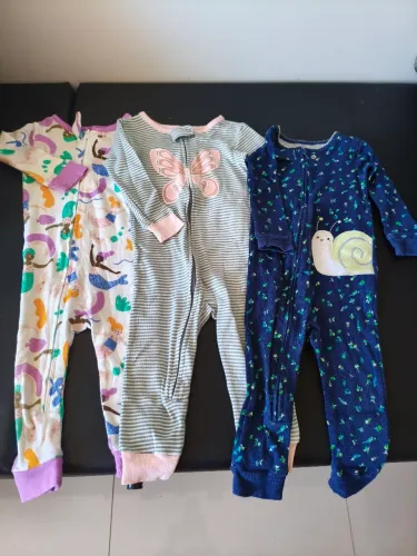 3 macacões Carter's 12m menina