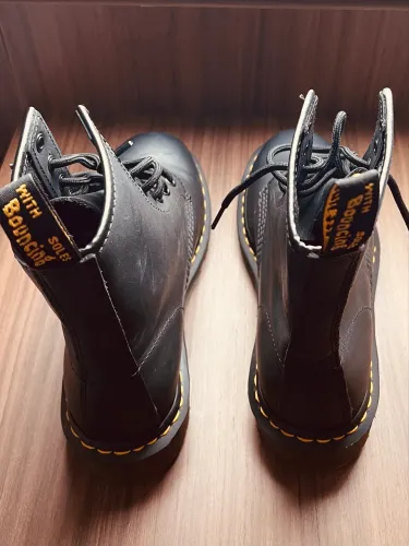 Bota Doctor Marters