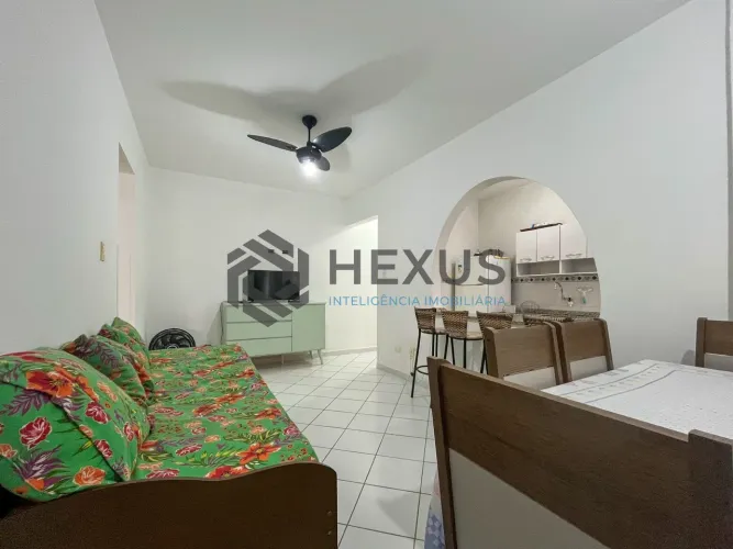 Apartamento a duas quadras da Praia das Pitangueiras, Guaruja
