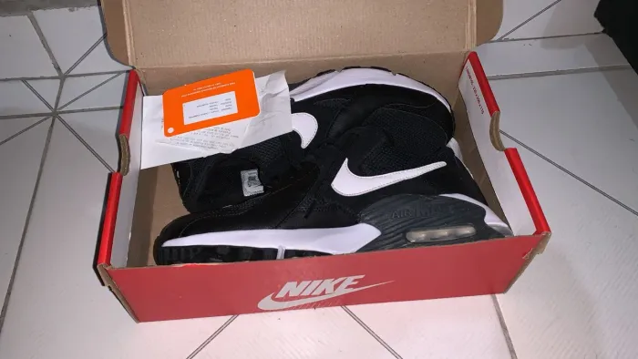 Tênis unissex Air Max Original com nota fiscal zero n39/40,aceito celular,game !