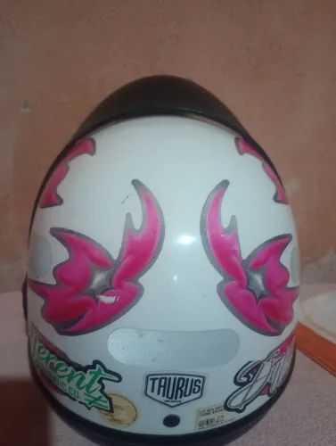 Capacete Taurus San Marino 