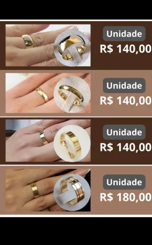 Alianças de moeda antiga.