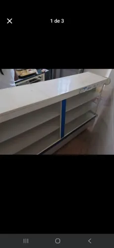 Vendo Balcao de secos