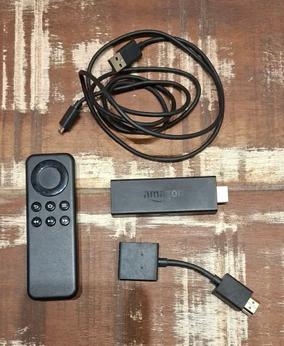Amazon Fire TV Stick original 2a geração completo