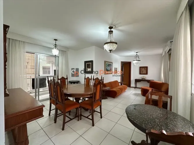 Apartamento para Venda em Florianópolis, Centro, 3 dormitórios, 1 suíte, 2 banheiros, 2 va