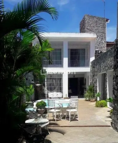 Prédio à venda em Natal, Barro Vermelho, com 1000 m²