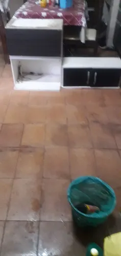 Vendo 2 armários de cozinha