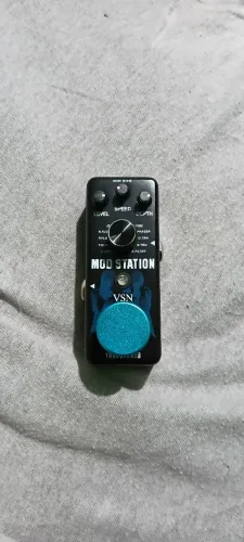 Pedal de modulação