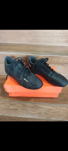 Chuteira Nike