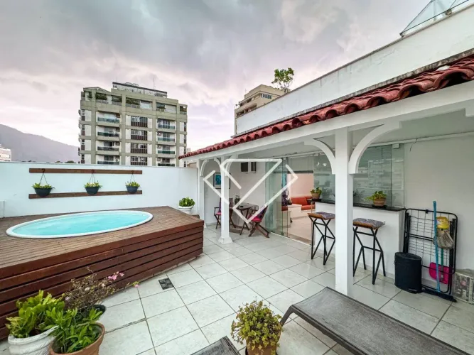 Cobertura com 3 dormitórios à venda, 216 m² por R$ 4.700.000,00 - Leblon - Rio de Janeiro/