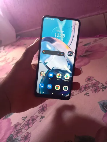Moto e22