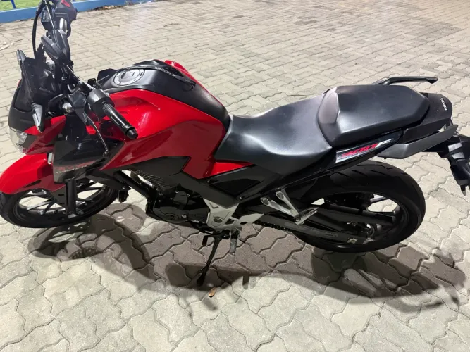 CB 300 Twister