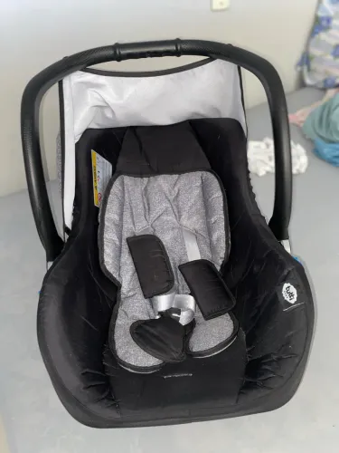Vendo Bebê conforto usado 1 vez!