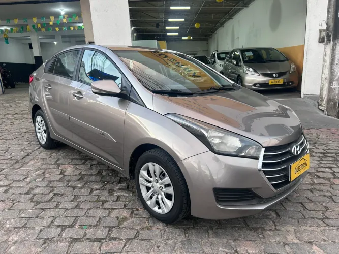 Hyundai HB20S C.plus/c.style 1.6 Flex 16V Mec.4p 2017