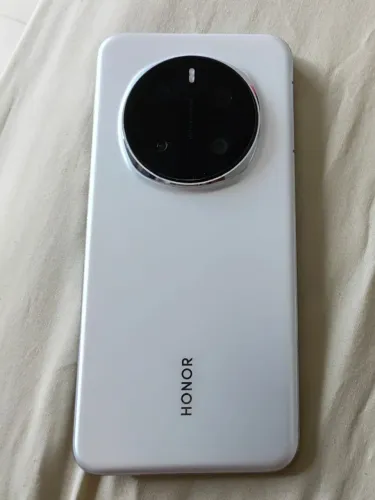 Honor Magic 7 pro